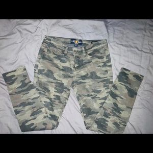 Lucky brand camo jeans